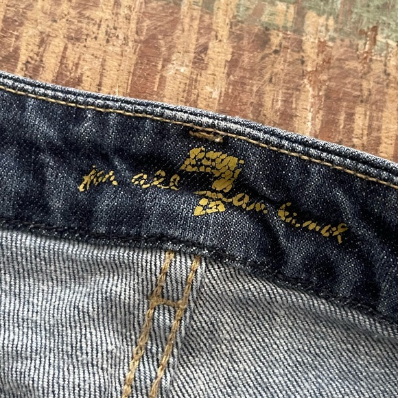 7 For All Mankind Shorts - Picture 5 of 5